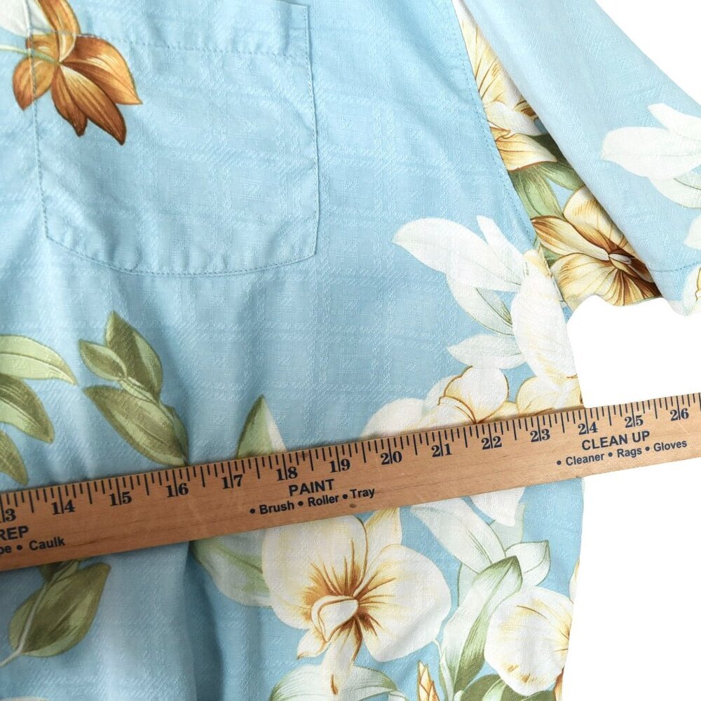 Tommy Bahama 100% Silk Hawaiian Shirt XL Blue Floral Aloha Camp Coastal - Picture 4 of 8